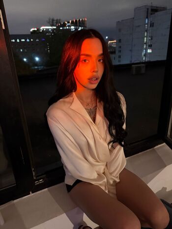 Full leaked Lyna com private onlyfans photo