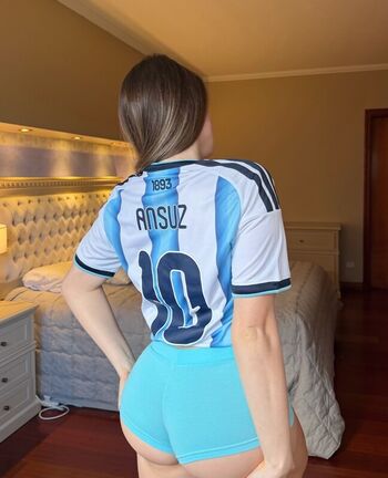 Full leaked Magui ansuz page private onlyfans photo