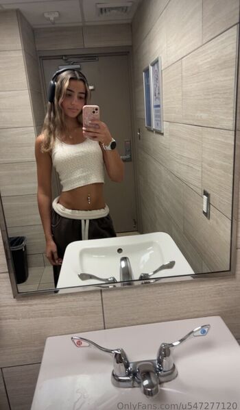 Full leaked Maiamoore private onlyfans photo
