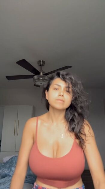 Full leaked Malaikasoffline private onlyfans photo