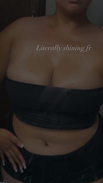 Full leaked Mama e private onlyfans photo
