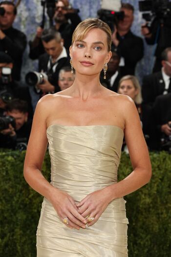 Margot Robbie