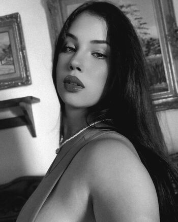 Maria Pernia