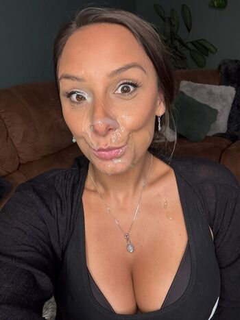 Full leaked Mariah leonne private onlyfans photo