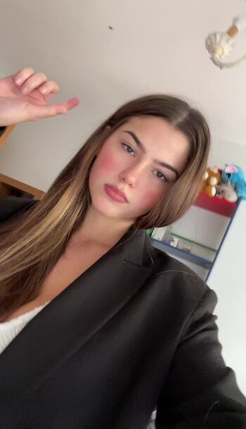 Full leaked Martinaluaces page private onlyfans photo