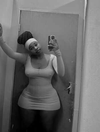 Full leaked Matshidiso private onlyfans photo
