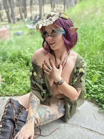 Full leaked Mavissky private onlyfans photo