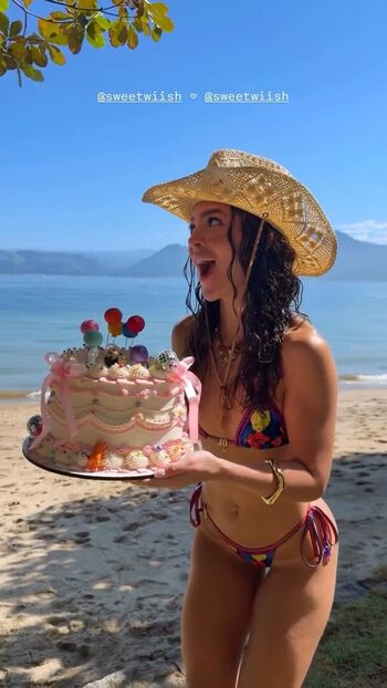 Mel Maia