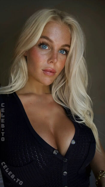 Full leaked Melisande mlnk private onlyfans photo