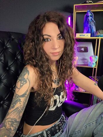 Full leaked Meloniemac page private onlyfans photo