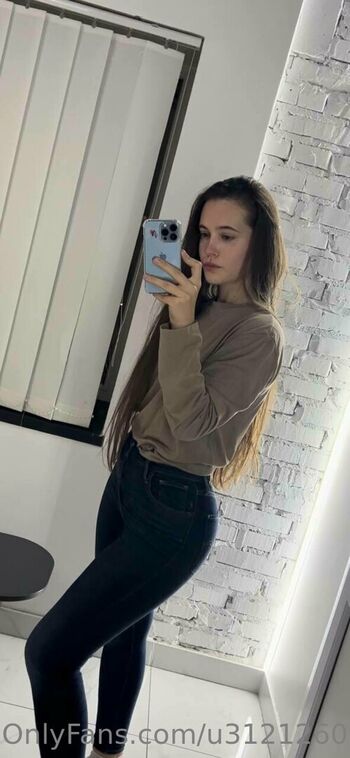 Full leaked Meridianaua private onlyfans photo