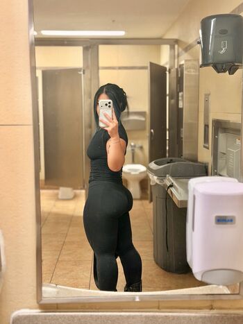 Full leaked Mewlilay private onlyfans photo