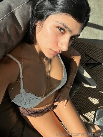 Full leaked Mia khalifa private onlyfans photo