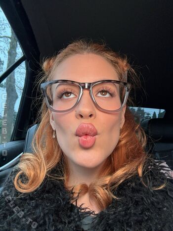Full leaked Mia stone private onlyfans photo