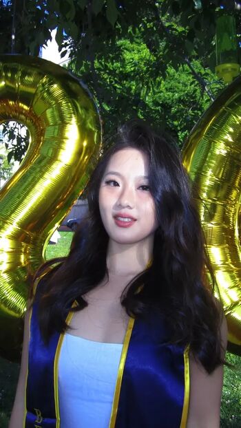 Full leaked Mia wang private onlyfans photo