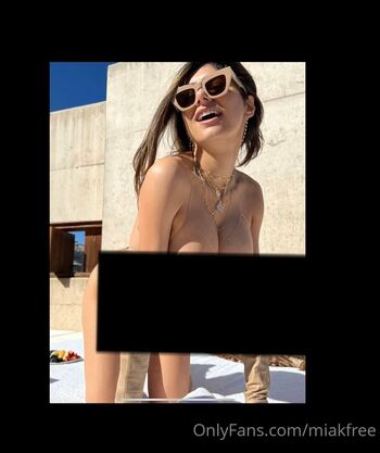 Full leaked Miakfree private onlyfans photo