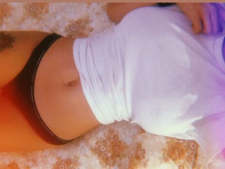Full leaked Miavonfox private onlyfans photo