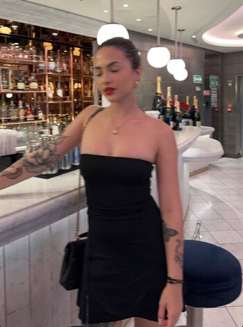 Full leaked Miaxmon private onlyfans photo