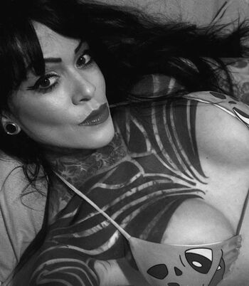 Full leaked Mihells private onlyfans photo