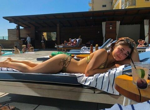 Full leaked Mika abdalla private onlyfans photo