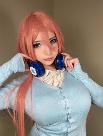 Full leaked Mikasa su casa private onlyfans photo