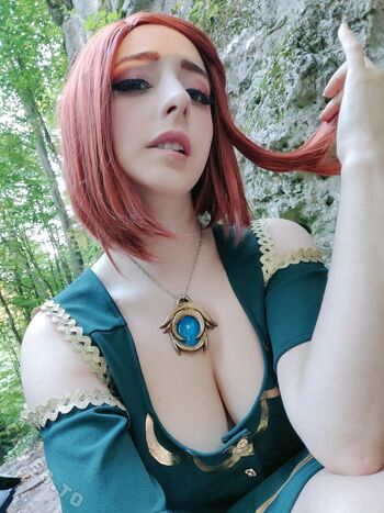 Mikomi Hokina