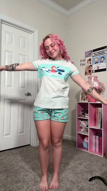 Full leaked Mildhippie private onlyfans photo
