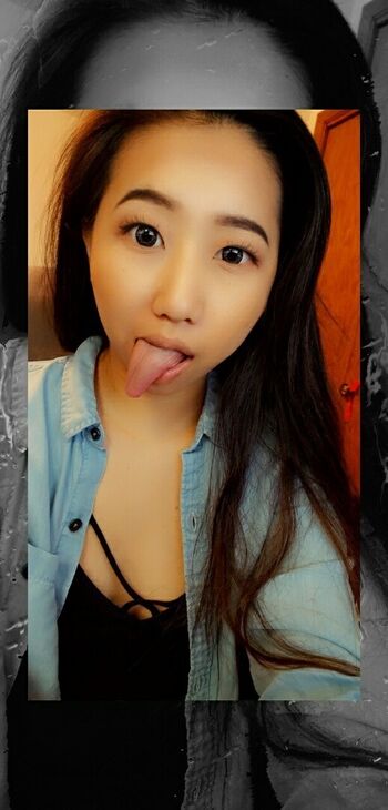 Full leaked Milf vlee private onlyfans photo