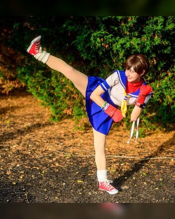 mimidoescosplay