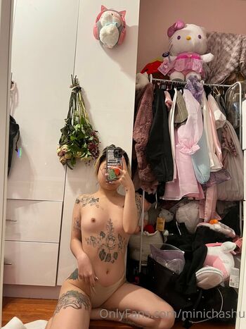 Full leaked Minichashu private onlyfans photo