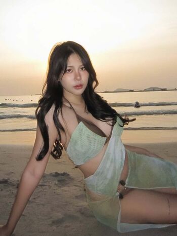 Full leaked Miniworldz private onlyfans photo