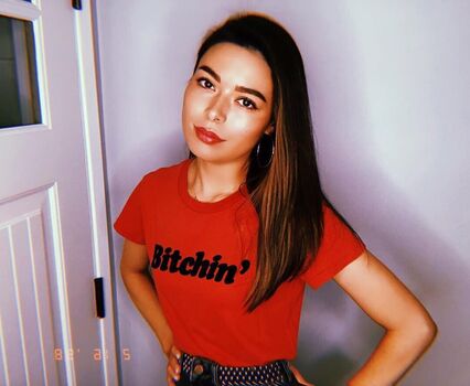 Full leaked Miranda cosgrove private onlyfans photo