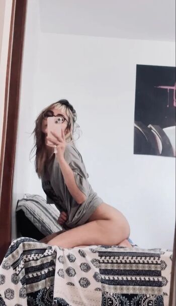 Full leaked Mokkochi private onlyfans photo