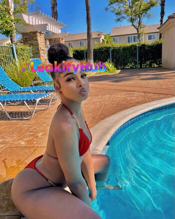 Full leaked Ms lia baby private onlyfans photo