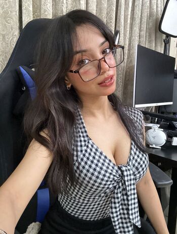 Full leaked Muska karia private onlyfans photo