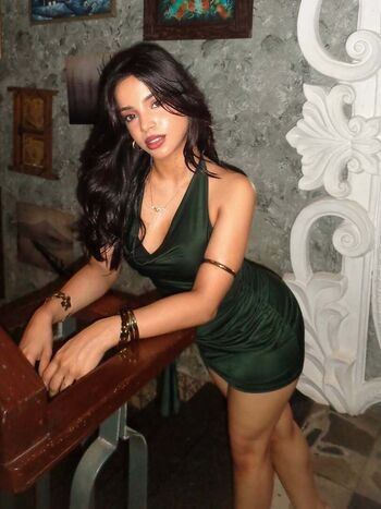 Full leaked Muskan karia private onlyfans photo