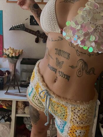 Full leaked Myorenzii private onlyfans photo