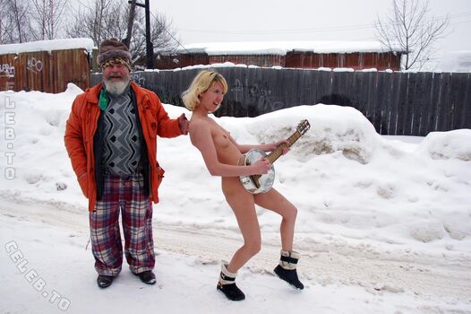 Nackt In Russland