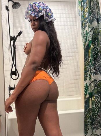 naomiruty