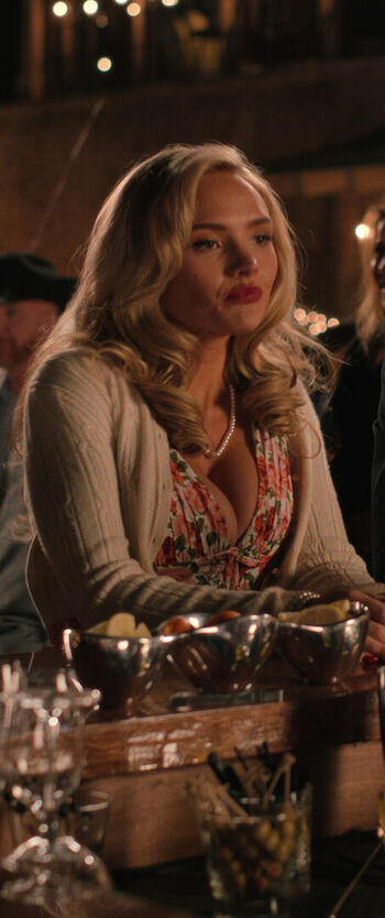 Natalie Alyn Lind