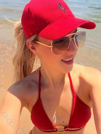 Full leaked Natalie holzner private onlyfans photo