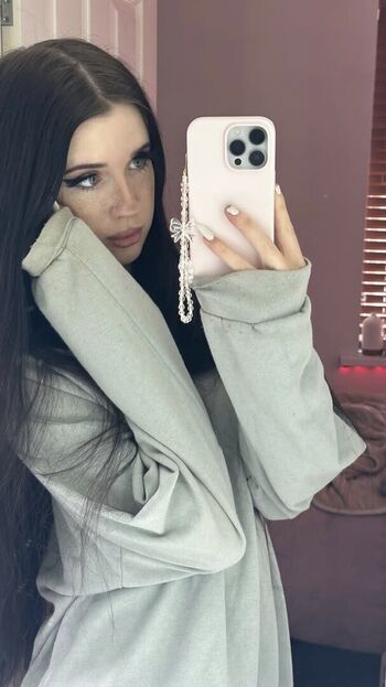 Full leaked Nataliebarness private onlyfans photo