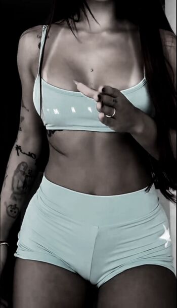Nathalia Valente