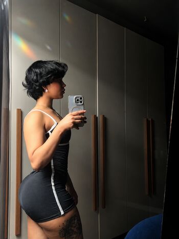 Full leaked Naweneves private onlyfans photo