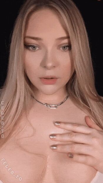 Full leaked Neeviliciouz private onlyfans photo