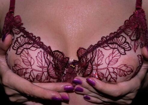 Full leaked Nelesha x page private onlyfans photo