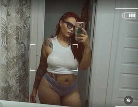 Nickiiredd Angenichole_