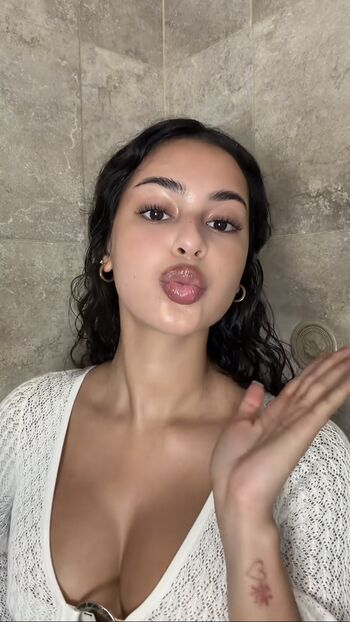Full leaked Nickimariiee private onlyfans photo