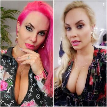 Nicole 