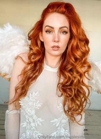 Nicole Simone
